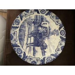 Delf blauw 40 cm €20 per stuk.