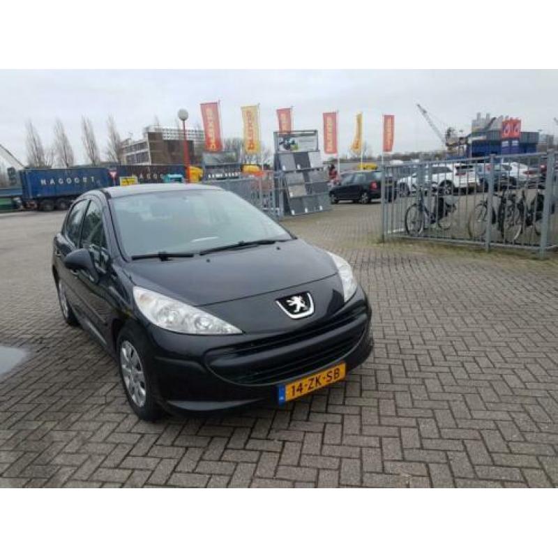 Peugeot 207 1.6 HDI Cool 'n Blue