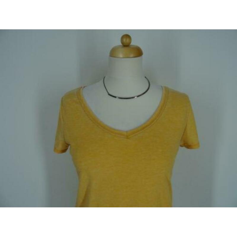 SUPERSALE !! ONLY maat XS, basic shirt.