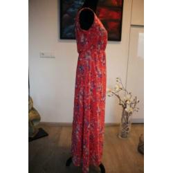 Lange maxi jurk, roze met blauwe bloemetjes, mt S