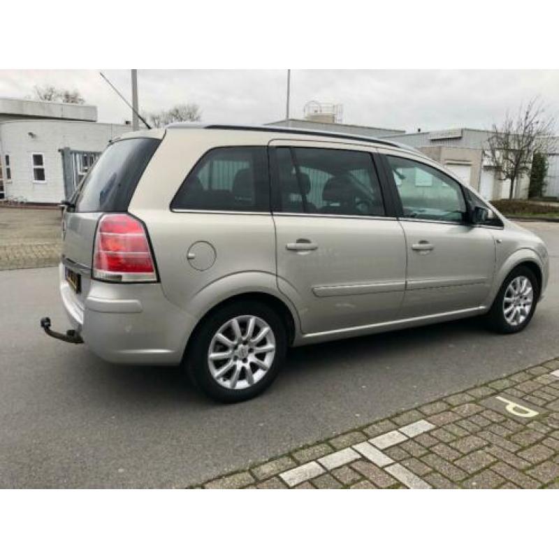 Opel Zafira 2.2 2007 Cruise ijskoude Airco half leer interi