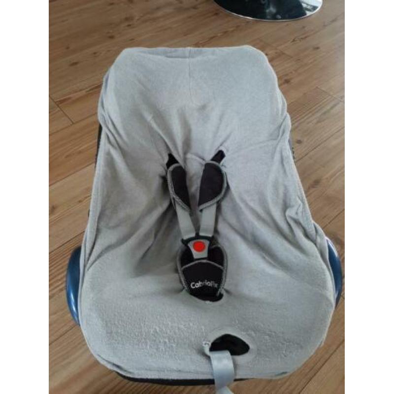 Maxi cosi cabrio fix