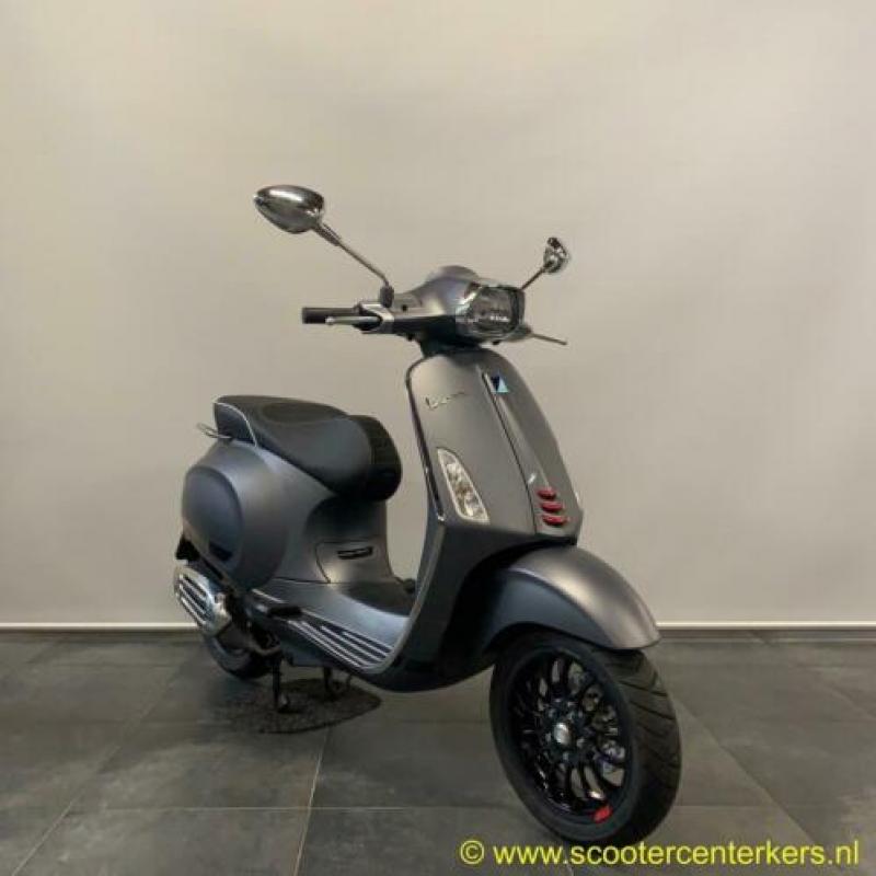 Vespa Sprint S 25KM Snor uitvoering 2018