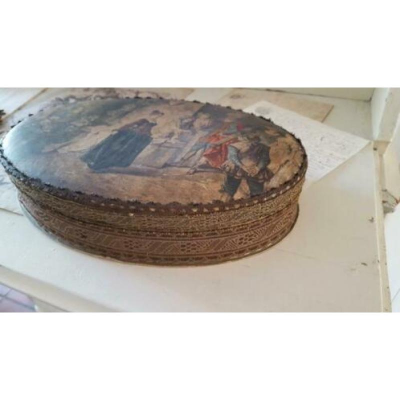 Antieke Franse chocolade doos *Style by Adriana*