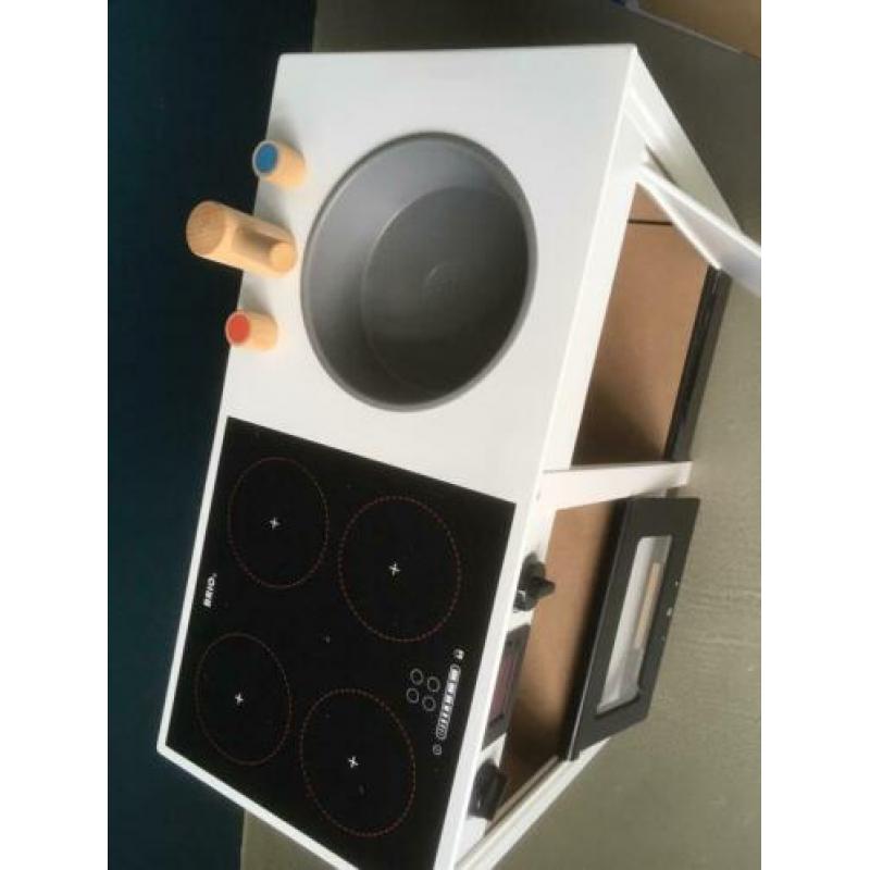 Brio kinderkeuken wit met veel kookspullen