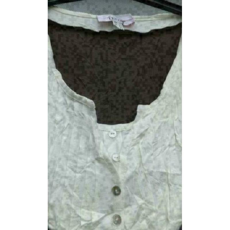 TESINI leverkleur/creme crincle tuniek met studs mt 38