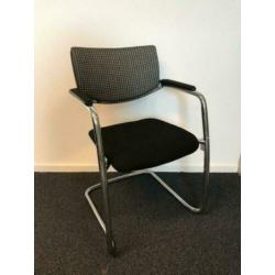 Vergaderstoelen Comforto DX9954 met geblokte rug - 12x