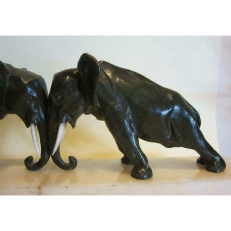 Art deco bronzen boekensteunen olifanten Oscar Waldmann