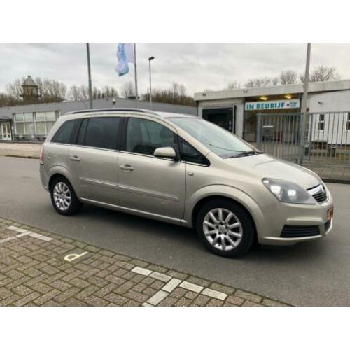 Opel Zafira 2.2 2007 Cruise ijskoude Airco half leer interi