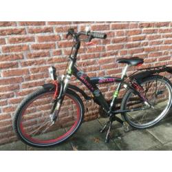Stoere 24 inch Batavus Snake jongensfiets