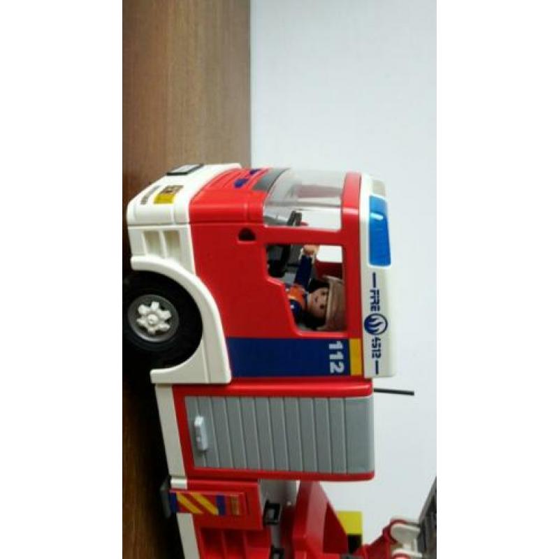 Playmobil grote brandweerwagen 4820