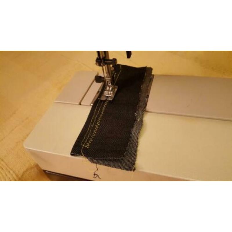 Goed werkende pfaff tipmatic 1035 naaimachine