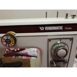 Naaimachine VENDOMATIC Goed werkende kunt u mee werkend zien