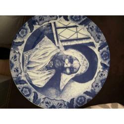 Delf blauw 40 cm €20 per stuk.