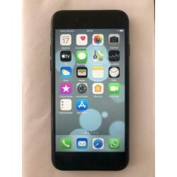 Apple iPhone 7 zwart 32 GB incl nieuwe EarPods en oplader