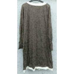 TESINI leverkleur/creme crincle tuniek met studs mt 38