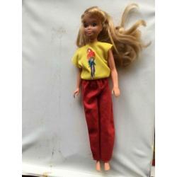 Barbie vintage koffer roze oud, jaren 70 kleren 2 barbie