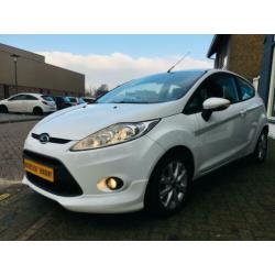 Ford Fiesta 1.6 Sport 120 pk/ CLIMATE/ USB/ AUX/ ELEKTR.PAKK