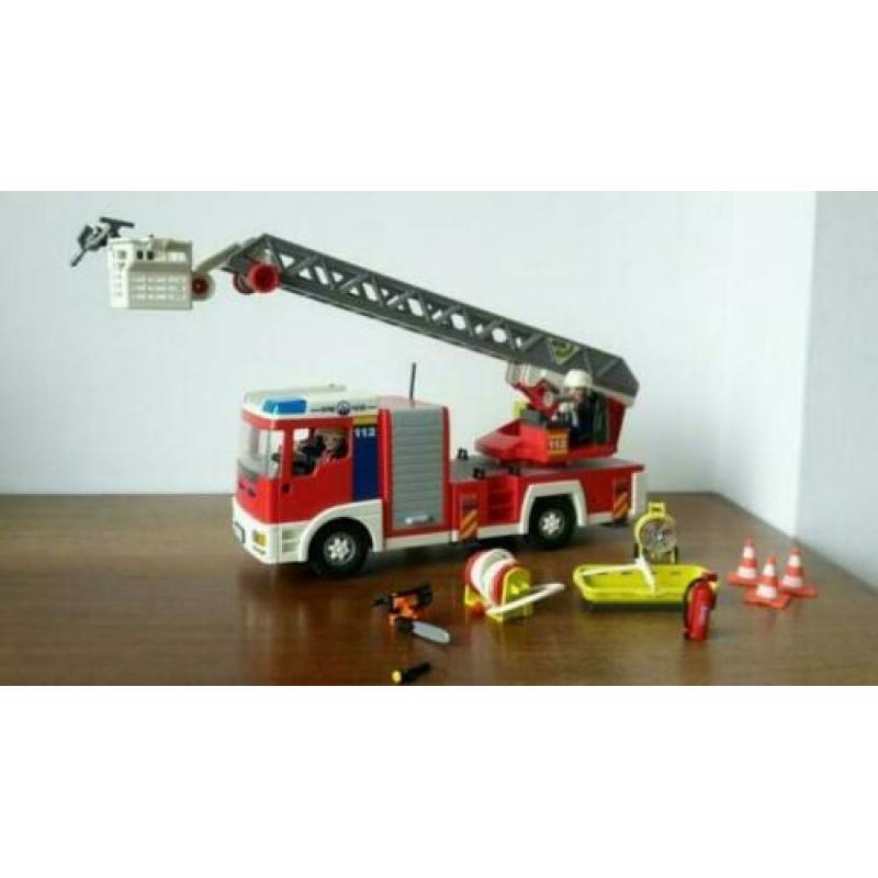 Playmobil grote brandweerwagen 4820