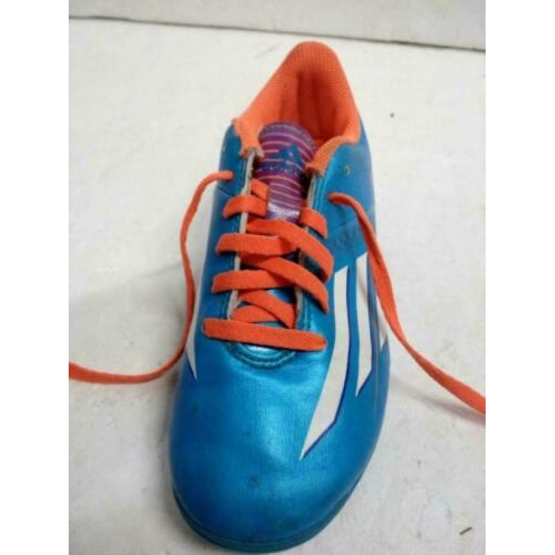 Adidas F10 zaalvoetbal schoenen maat 32
