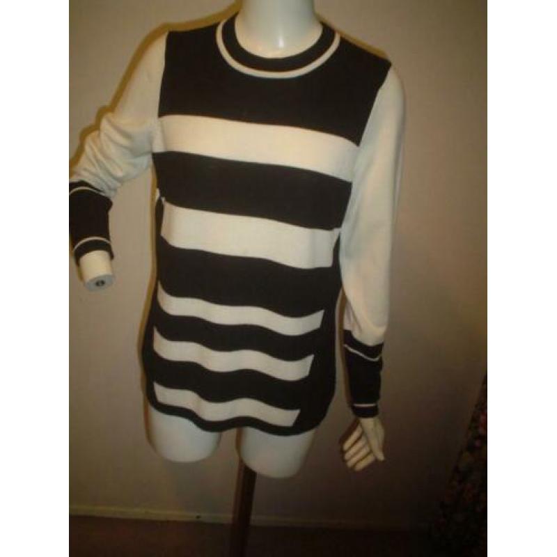 Madeleine trui mt M/L= 42