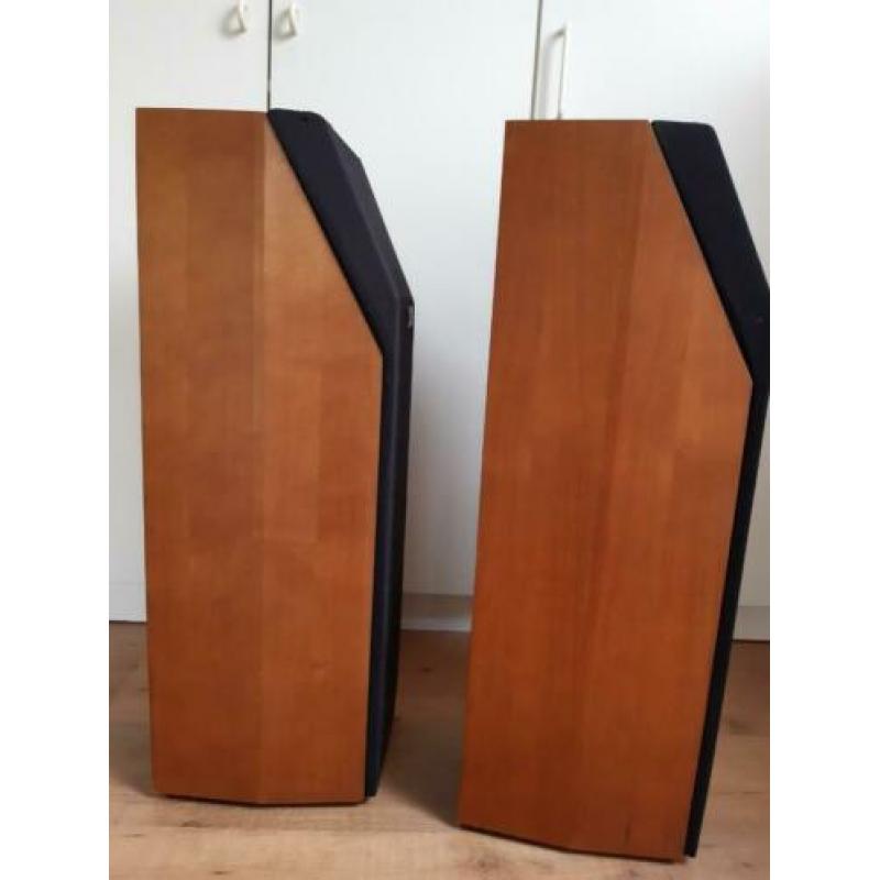 Luidsprekers Elipson 1402