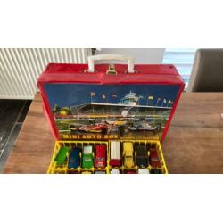 Majorette 48 modellen in koffer, 37,5 euro incl verzenden