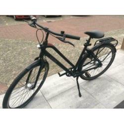Union LITE black and red with GATES carbon belt drive system