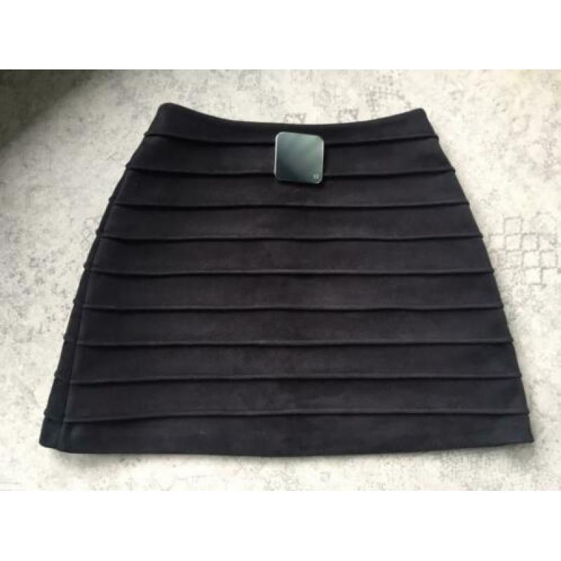 ZGAN Nikkie minirok fake suede maat 34