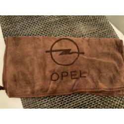 Opel poetsdoek voor de auto
