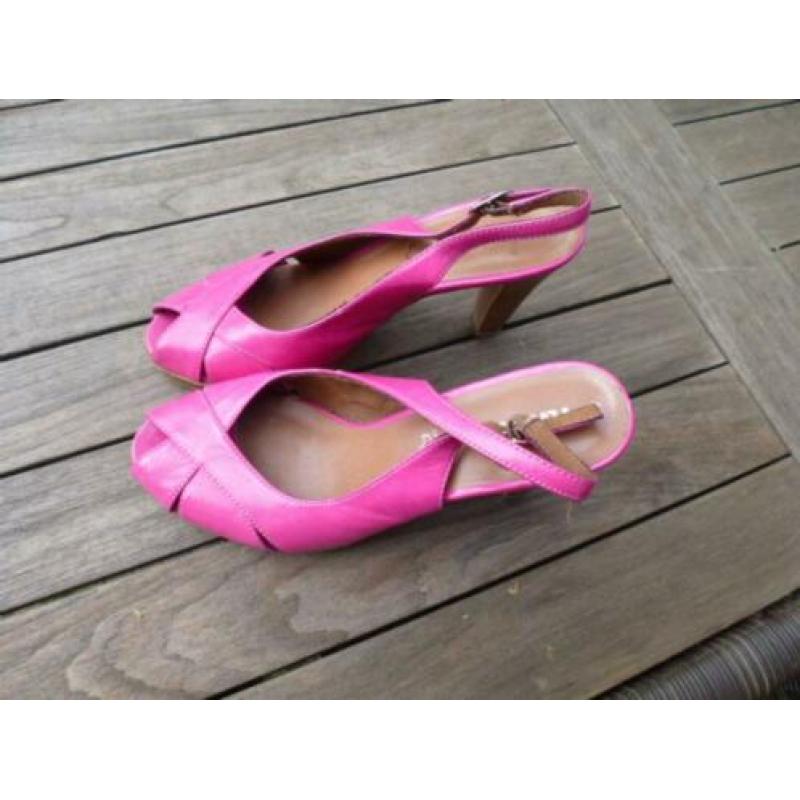 Mooie TAMARIS pumps maat 40