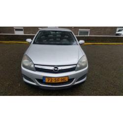 Opel Astra GTC 1.6 Enjoy crous ctrl electramen