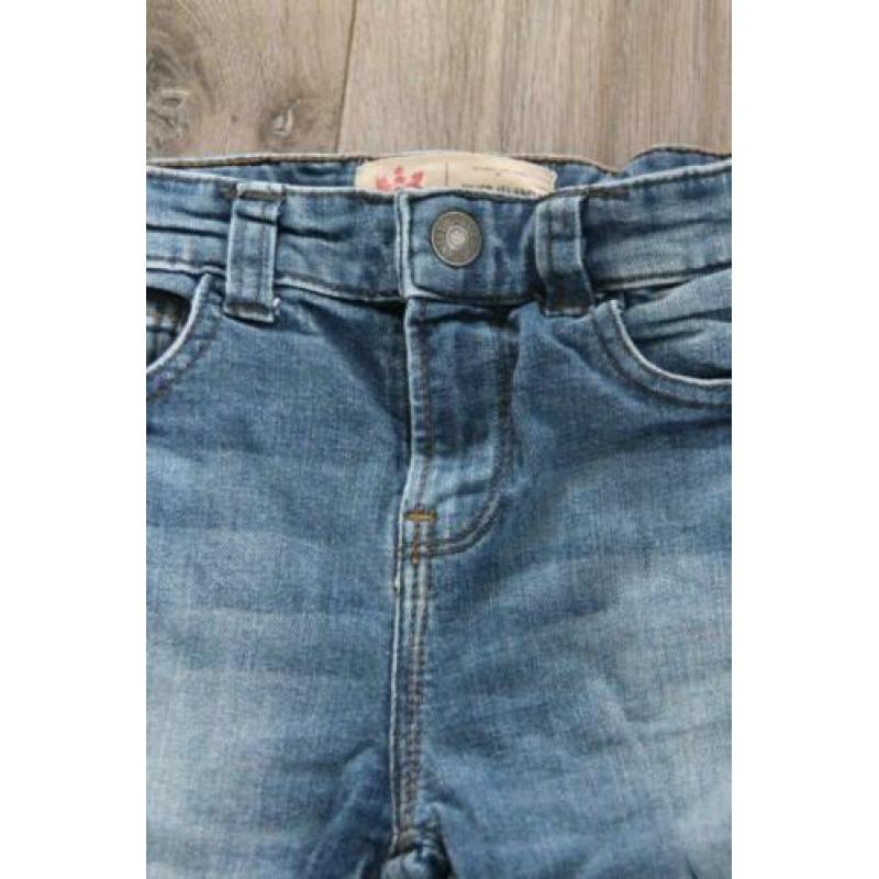 Kort jongen broek RIVER ISLAND, maat 128 (IS)
