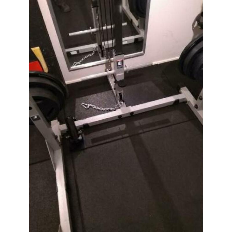 Power rack met lat pully