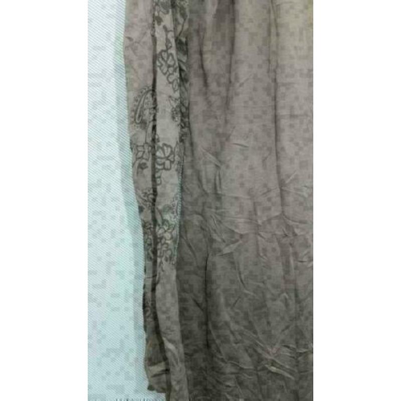 TESINI leverkleur/creme crincle tuniek met studs mt 38