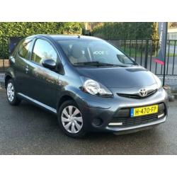 Toyota Aygo 1.0 VVT-i Aspiration *Dealer Onderhouden*