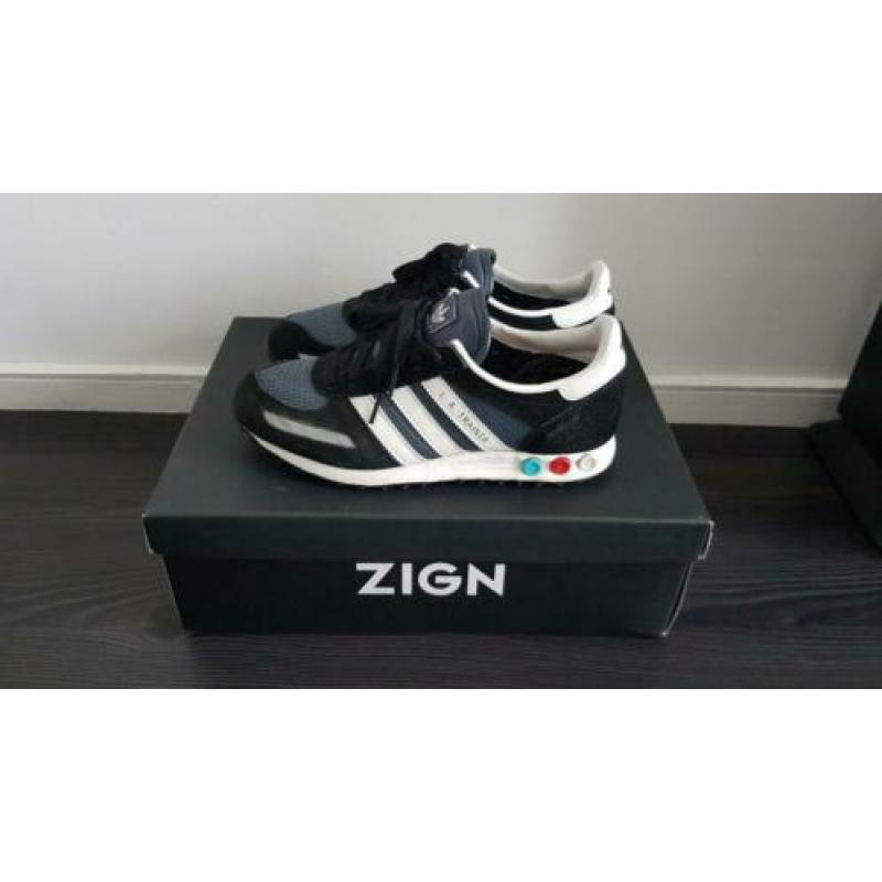 Adidas zwart