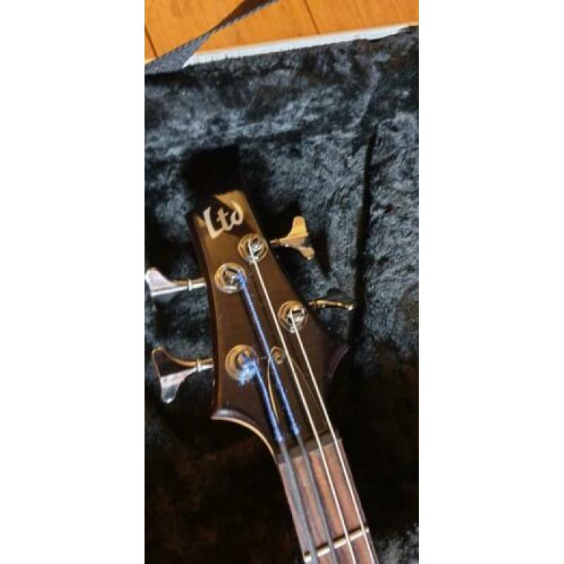 ESP LTD F-154DX basgitaar 4 snarig zwart