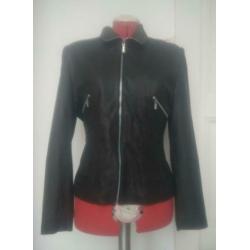 Donkerbruine jas, leer, maat 40