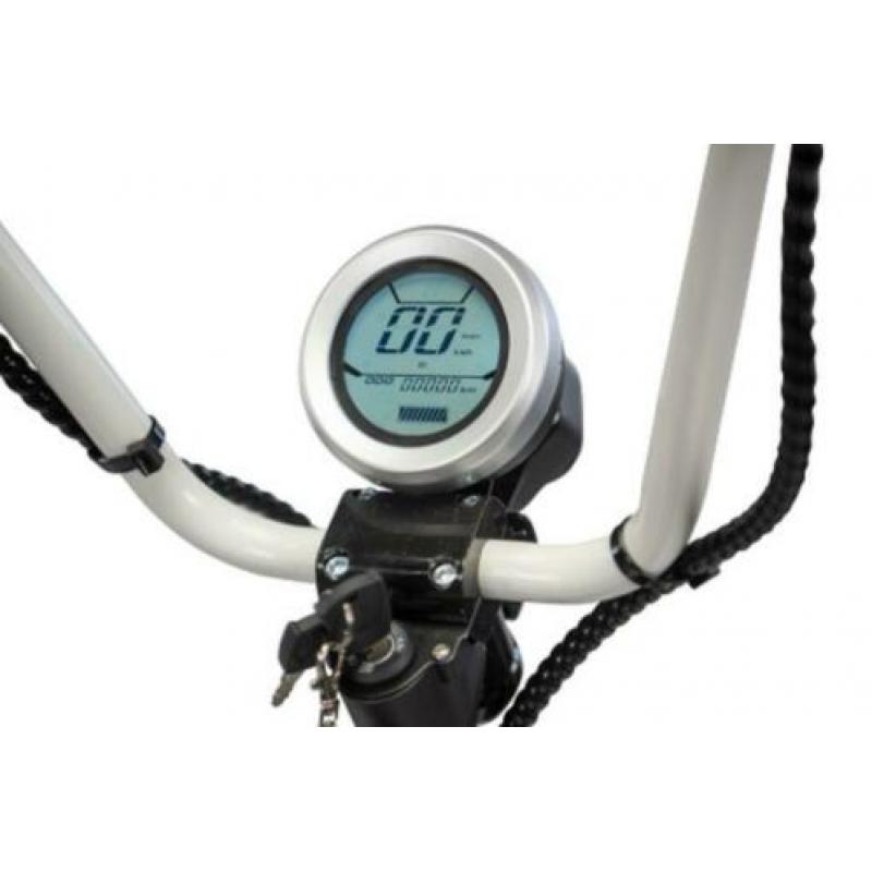 BigWheel accu step met kenteken nieuw E scooter , accustep
