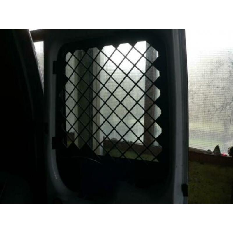 Achterruitbescherming ford transit connect
