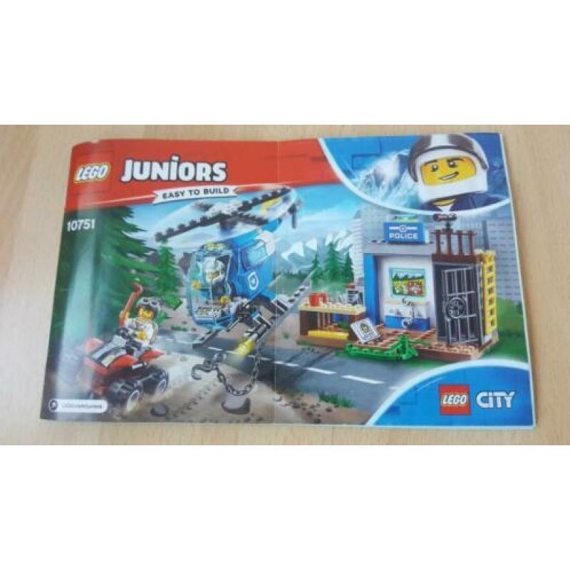 10751 Lego Juniors City Politieachtervolging in de bergen
