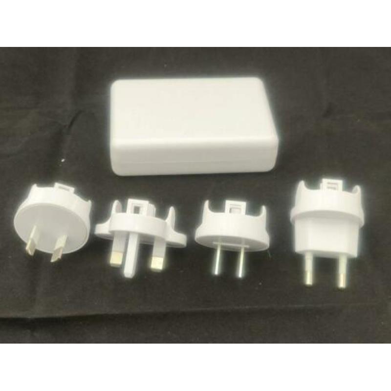 Universele reislader - 6 USB poorten