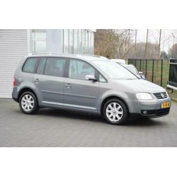Volkswagen Touran 2.0 16V FSI Highline 2006 LPG G3 Clima Air