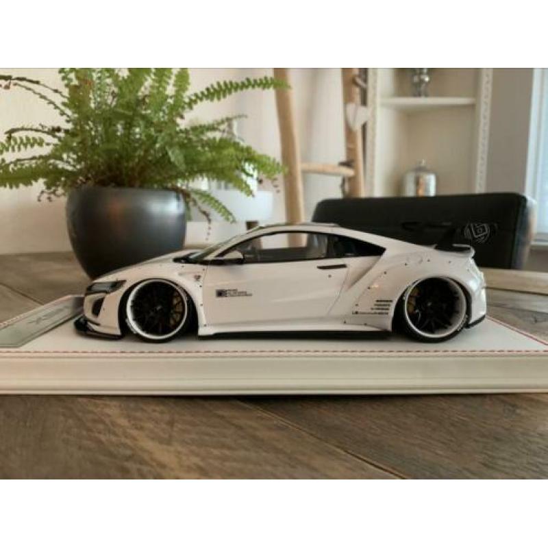 Exclusief ! Honda NSX Liberty Walk van Davis & Giovanni !