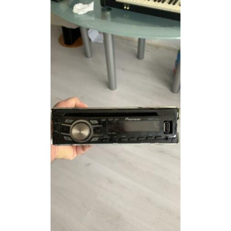 Auto Radio cd speler (mp3)USB Pioneer DEH-2300UB