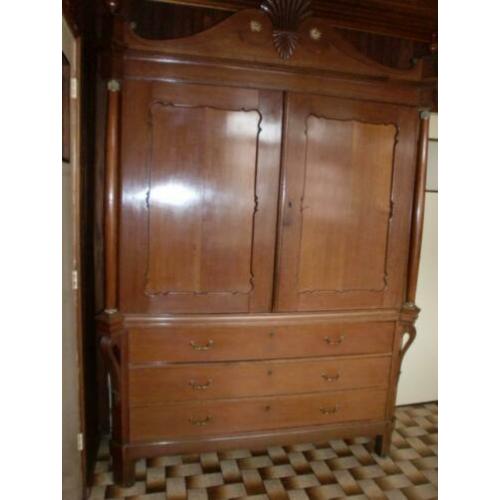 kabinet kast antiek