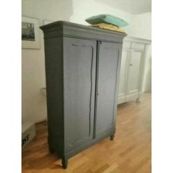 Biedermeier linnenkast