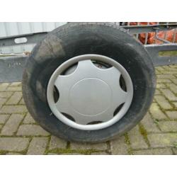 aangeboden zeer goed werken bootonderstel €150,-