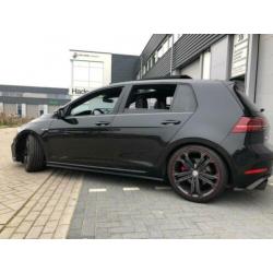 Volkswagen Golf VII 2.0 TSI 245PK DSG 2017 Zwart Pano